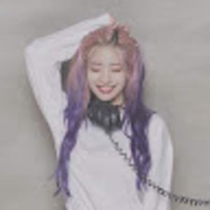 Meet your Posher, Lili